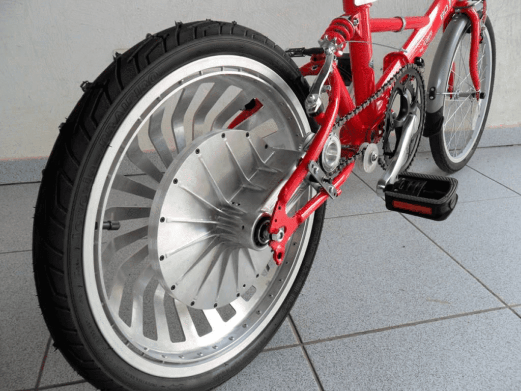Protótipo funcional anexado a uma bicicleta elétrica